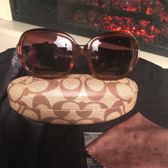 Coach Accessories - Coach 💯Authentic